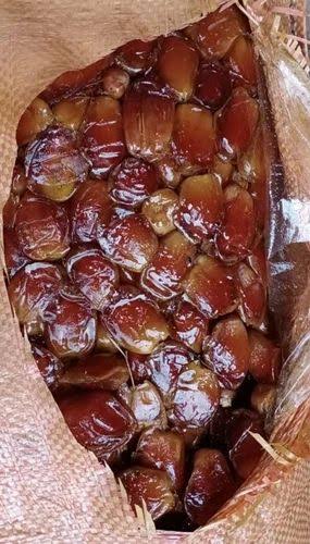 Wet Zahedi Dates
